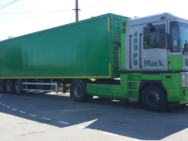 Щеповоз Renault Magnum